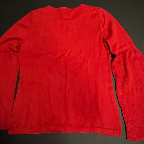 Vince Camuto Red Long Sleeve Top - Picture 2 of 4